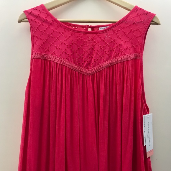 🎈NWT Liz Lange Maternity Tank - Picture 3 of 6